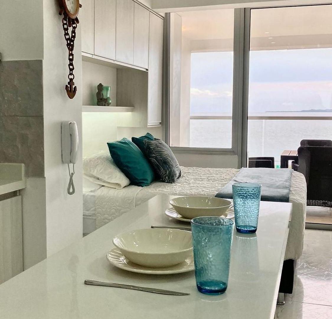 Cb727 | Frente Al Mar Con Piscina Y Balcón Privado Apartamento *