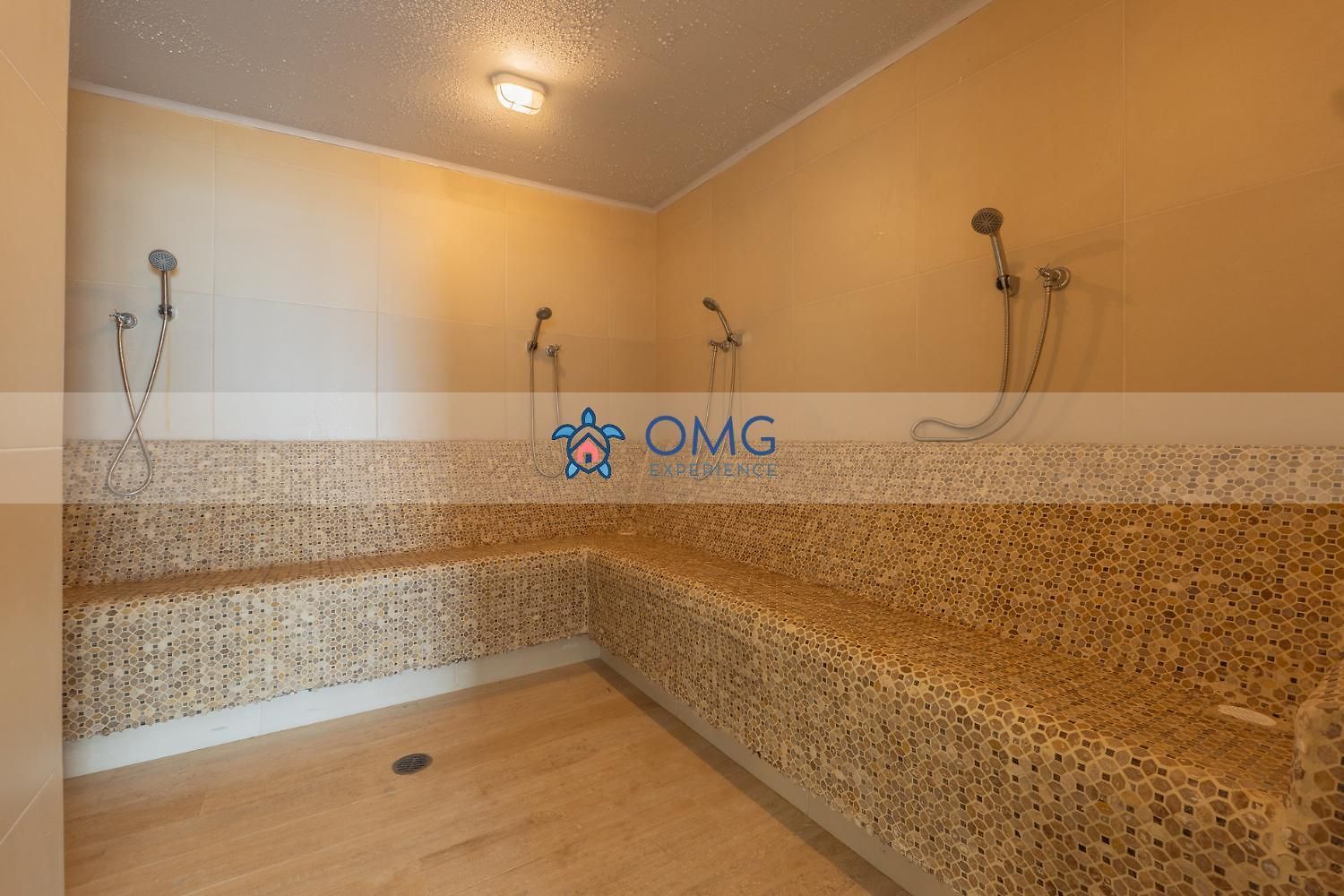 Apartamento Cb727 | Frente Al Mar Con Piscina Y Balcón Privado