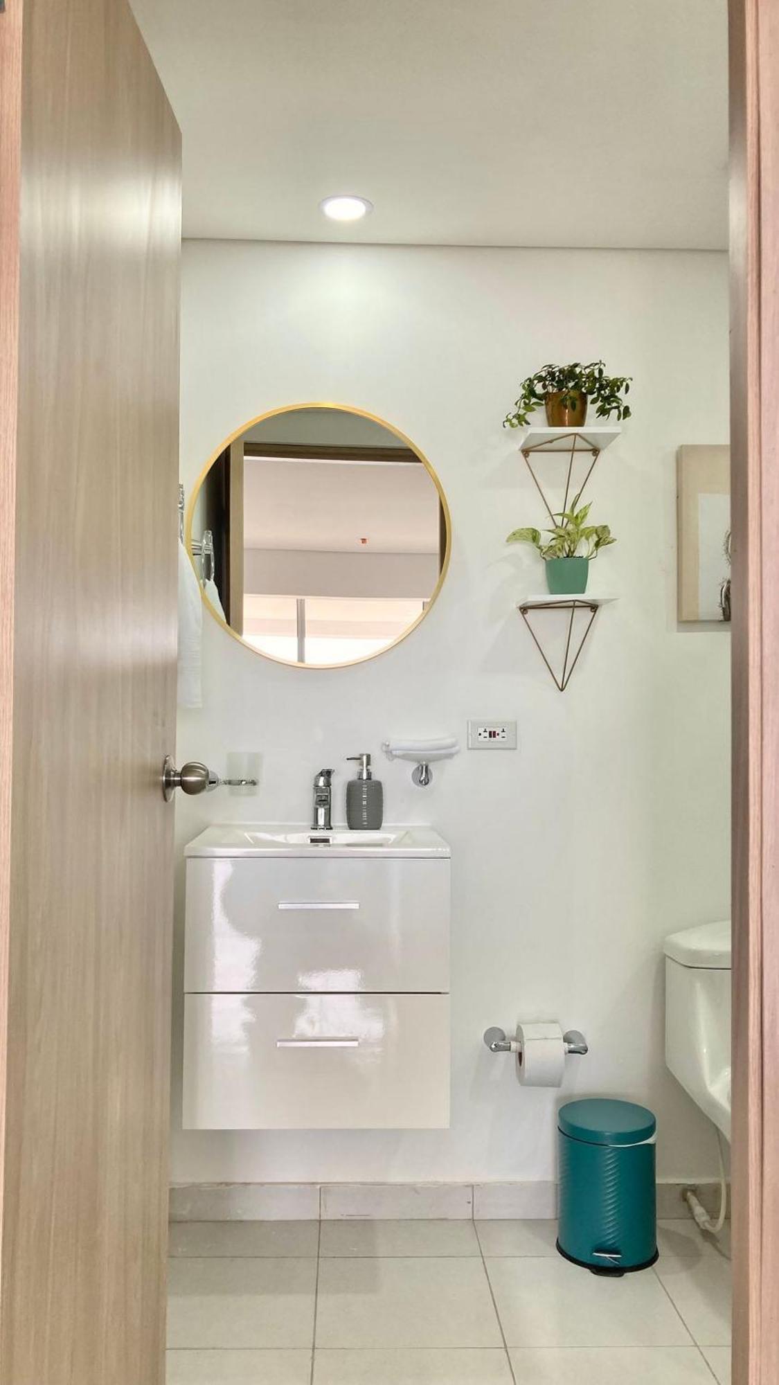 Cb727 | Frente Al Mar Con Piscina Y Balcón Privado *