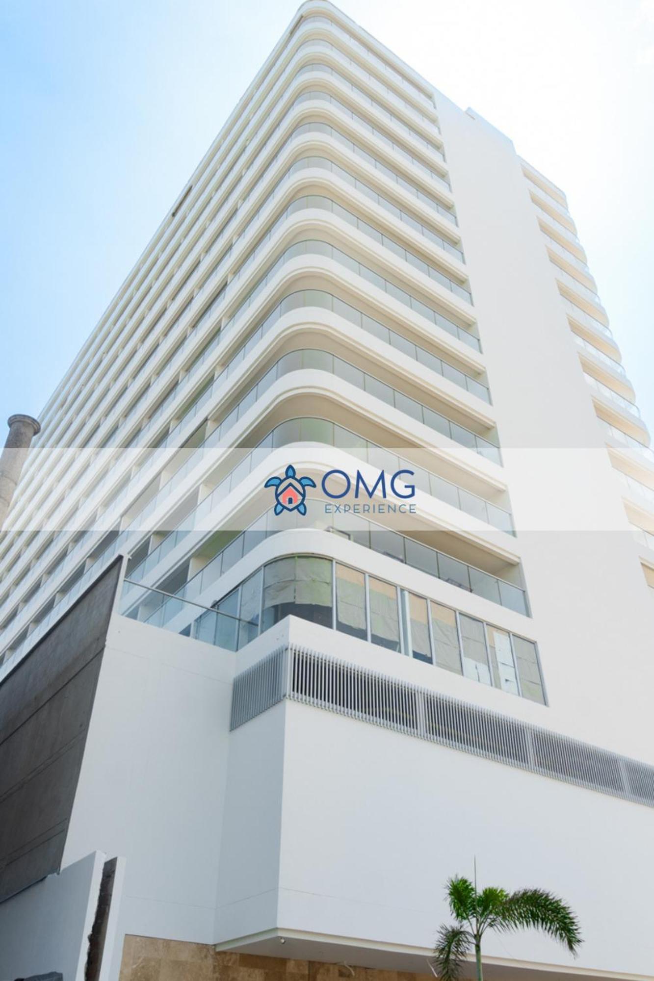 Apartamento Cb727 | Frente Al Mar Con Piscina Y Balcón Privado *