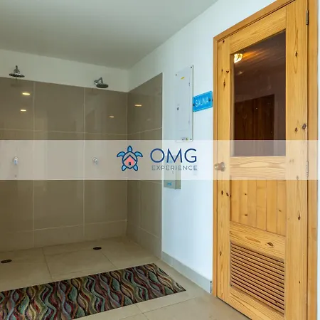Cb727 | Frente Al Mar Con Piscina Y Balcón Privado *